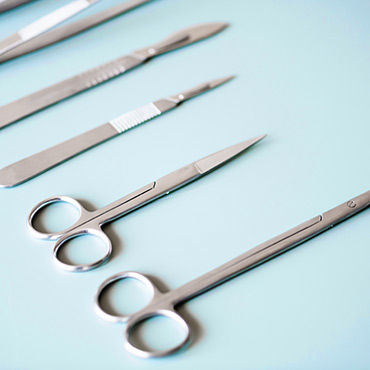 Scissors, scalpels and other surgical equipment